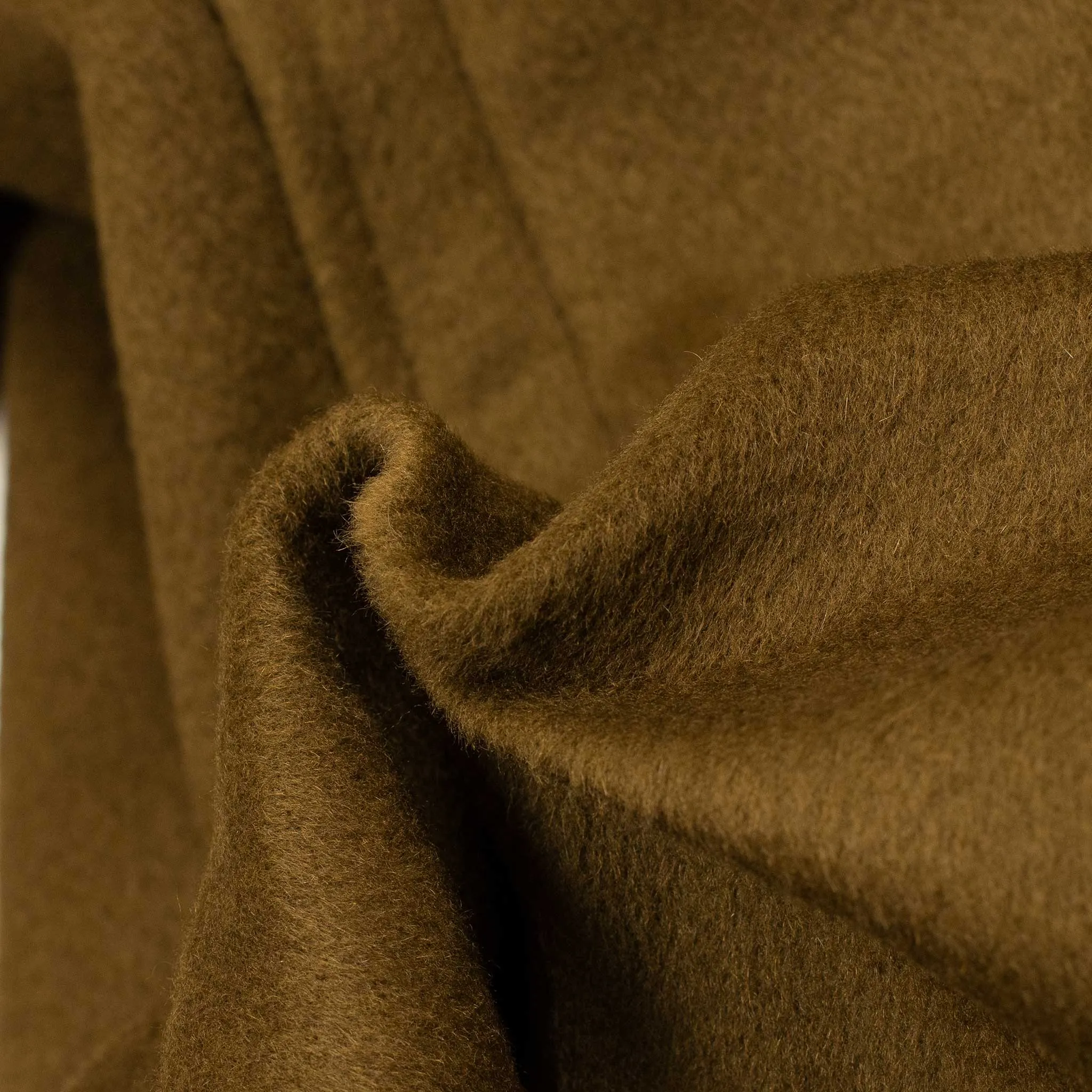 Aalbany double-breasted overcoat in olive brown mohair mix