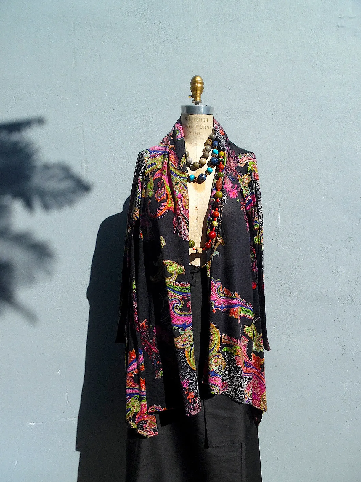 Cardigan Silk And Cashmere Paisley Black And Bright