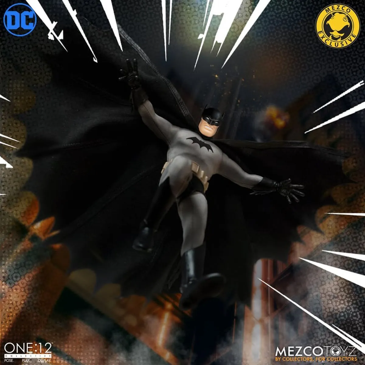 DC Comics Mezco One:12 Collective Batman: Caped Crusader (Golden Age Edition)