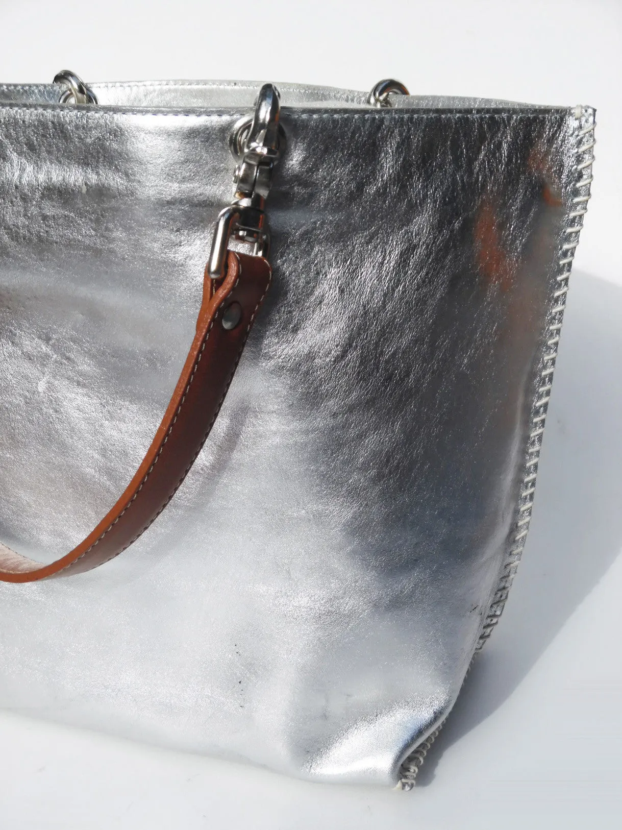 Gamidi Tote Bag Metallic Leather Champagne