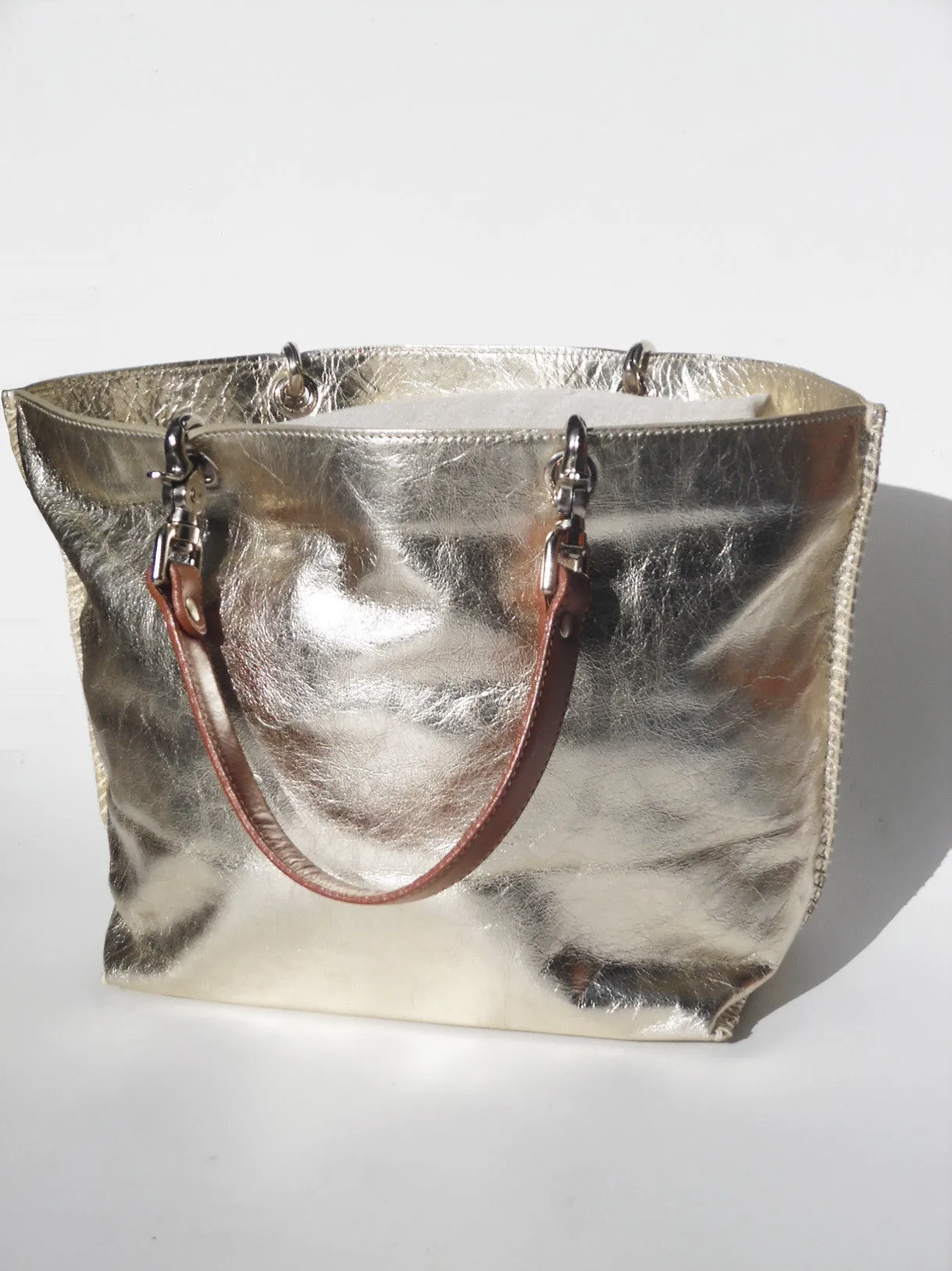 Gamidi Tote Bag Metallic Leather Champagne