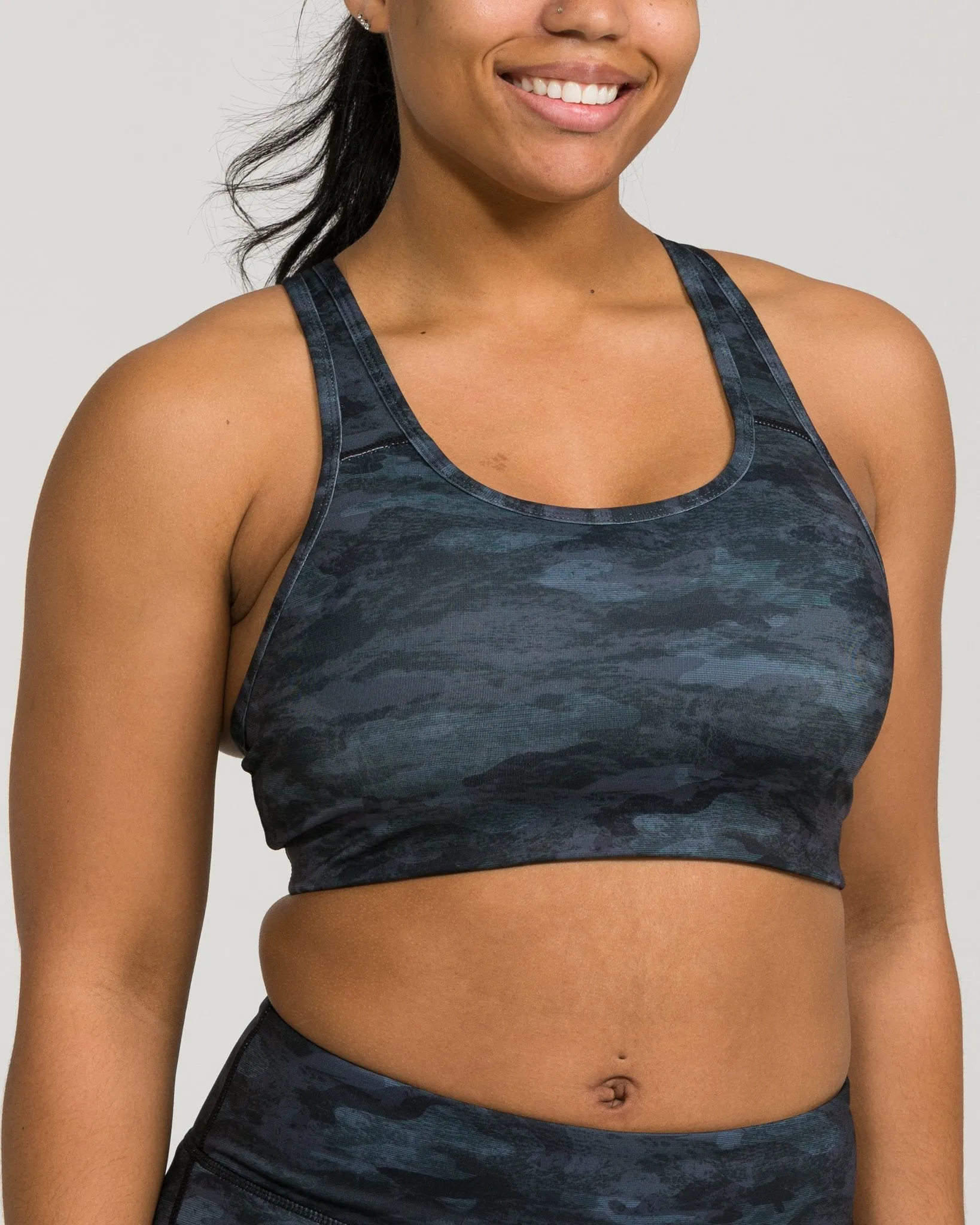 IAB Flex Sports Bra Camo Black