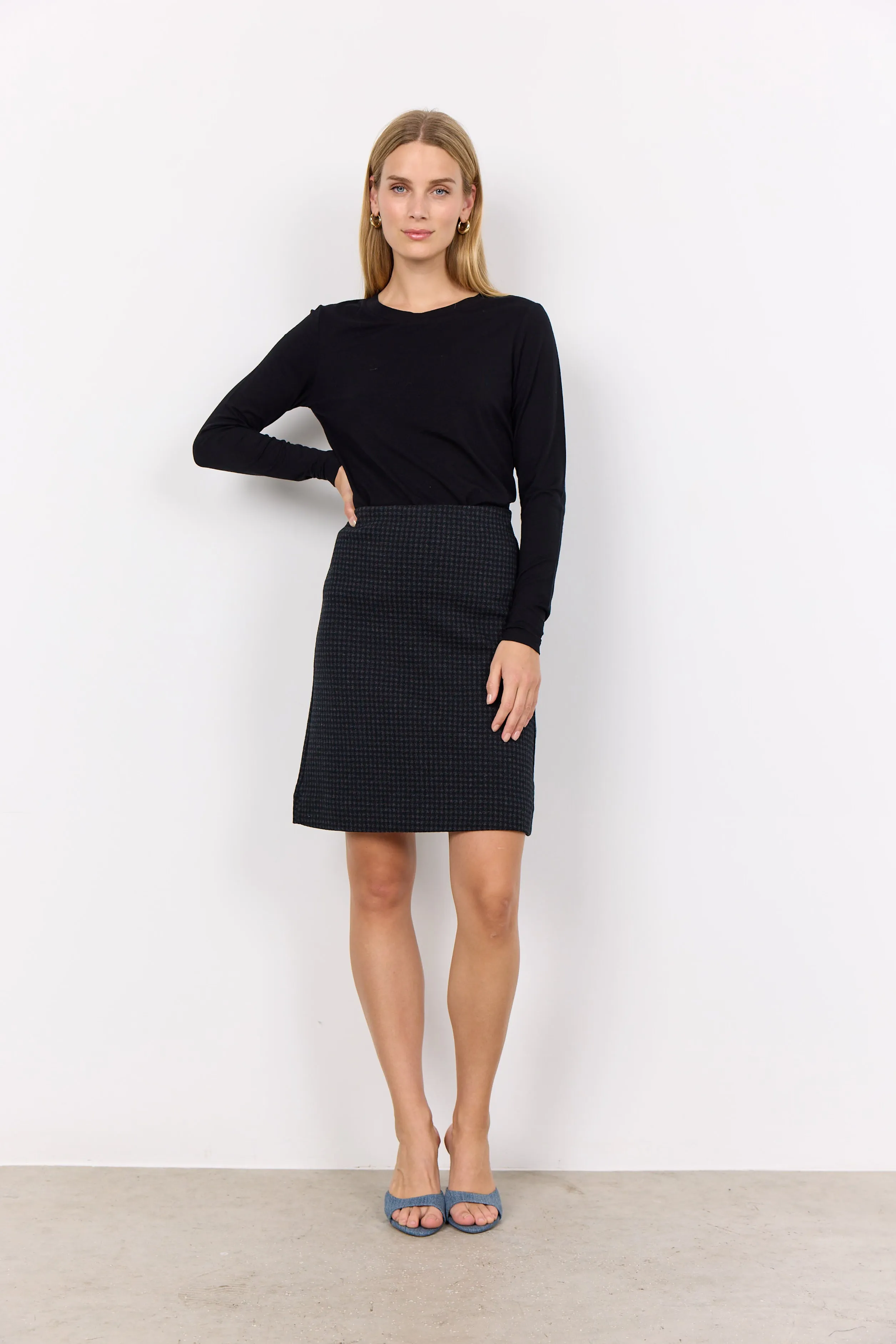 Isobel Knit Pencil Skirt