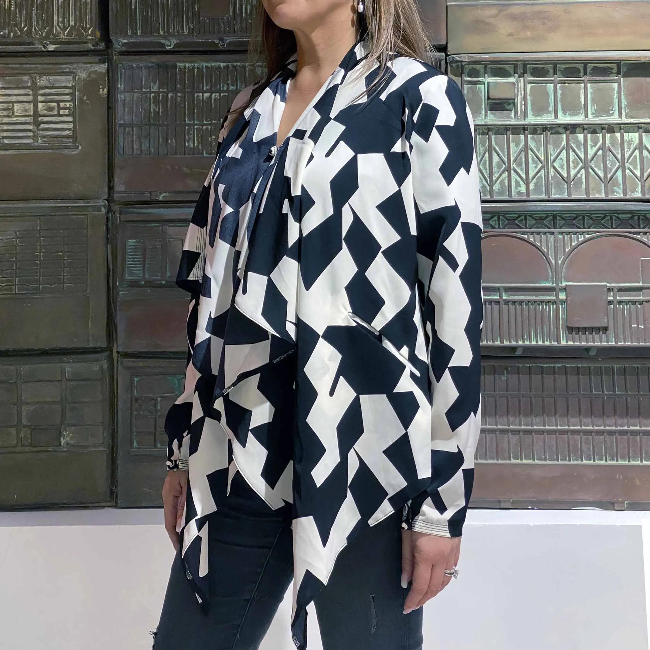 Lightweight Drape Cardigan, Black White Geometric