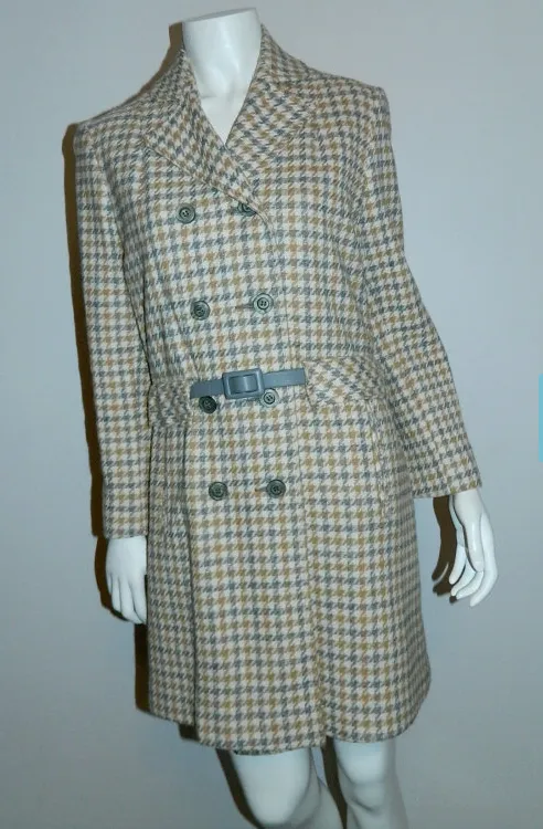 vintage 1960s plaid peacoat MOD wool coat gray camel Houndstooth S - M