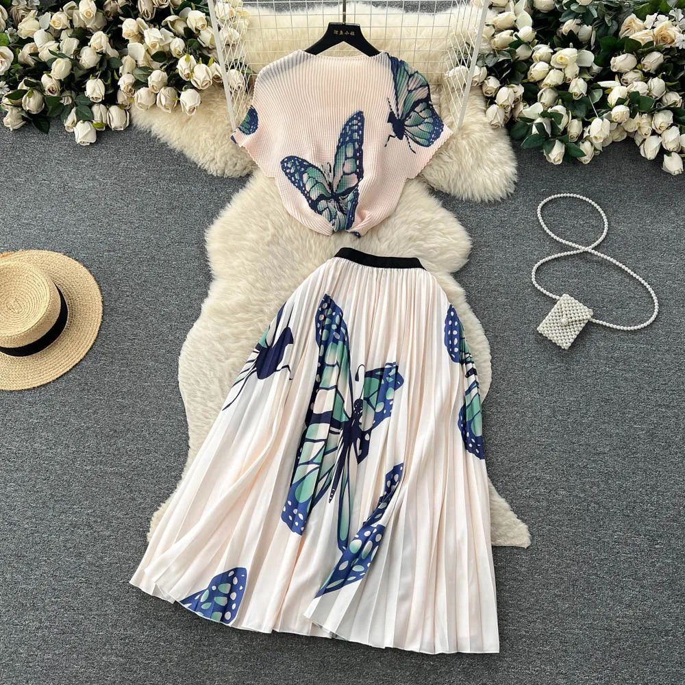 Women's Short-sleeved Top and High Waist Pleated Skirt Two-piece Outfit Set